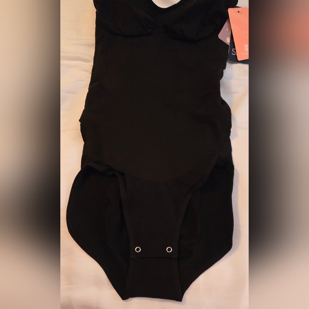 NWT!! Feelingirl Everyday Wear Seamless Bodysuit #406 - Picture 13 of 16